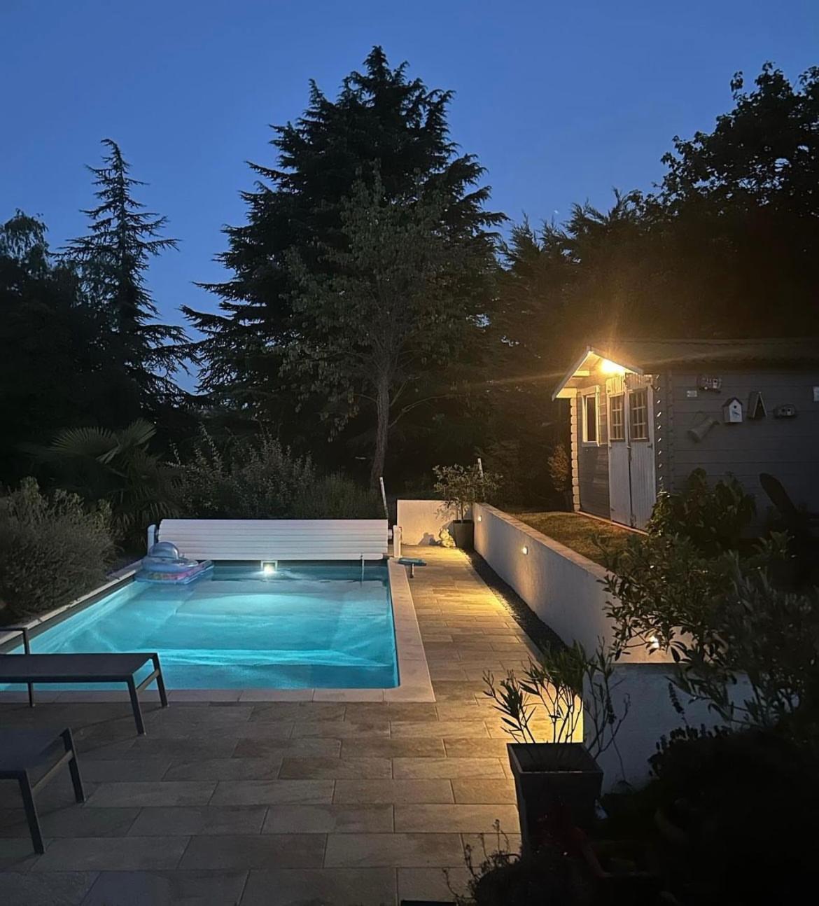 La Glycine B&B Sainte-Colombe  Luaran gambar